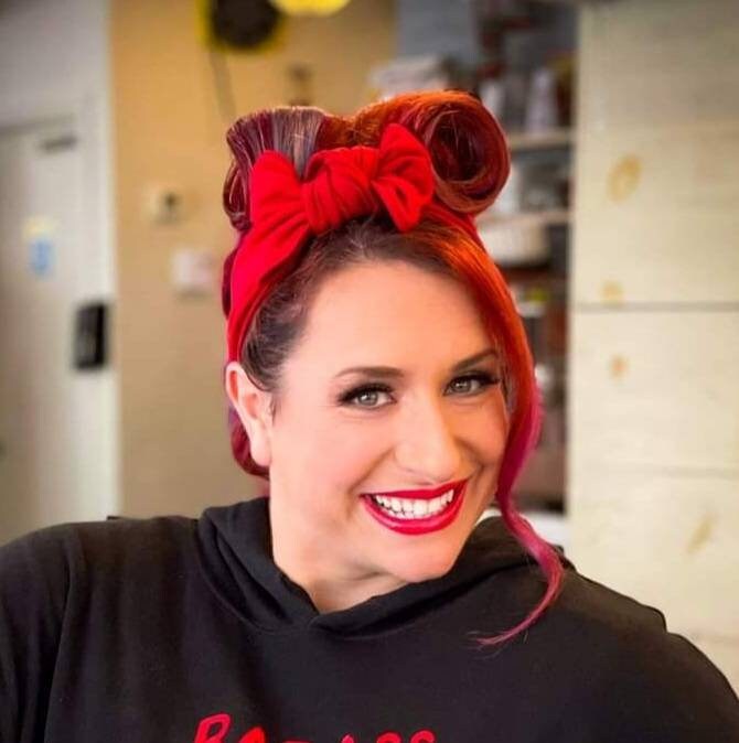 Bandeau transformable, modèle rouge uni, bandeau à noeud, serre-tête, headband, extensible, lavable, confortable, rouge intense foncé, doux